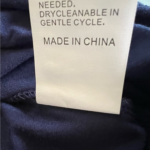 SHEIN Women’s Navy Guipure Lace Panel Drop Shoulder Tee - Picture 9 of 12